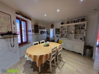  Maison � vendre 9 pi�ces 