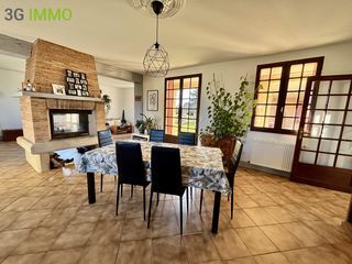  Maison � vendre 7 pi�ces 214 m�