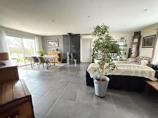  Maison � vendre 5 pi�ces 150 m�