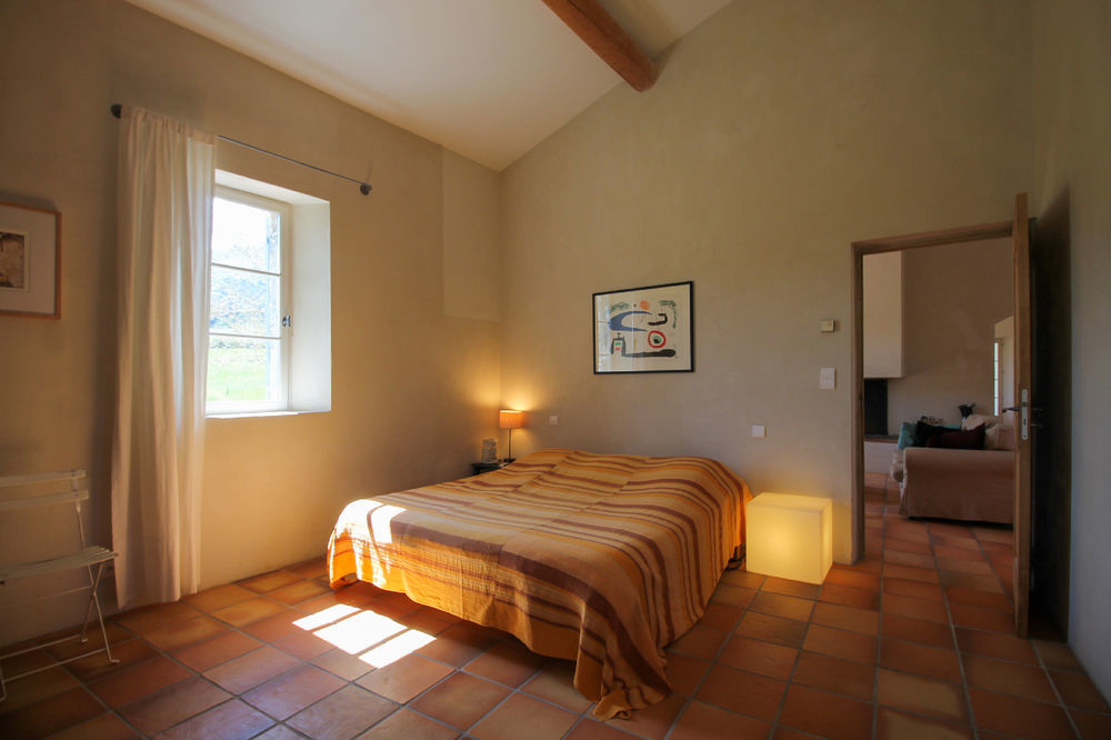 � vendre  Maison Montbrun-les-Bains (26570)