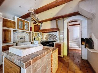  Maison � vendre 12 pi�ces 245 m�