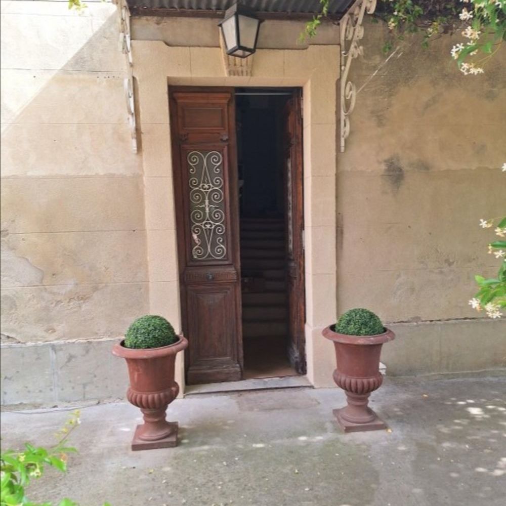 � vendre  Propri�t�/ch�teau Orange (84100)