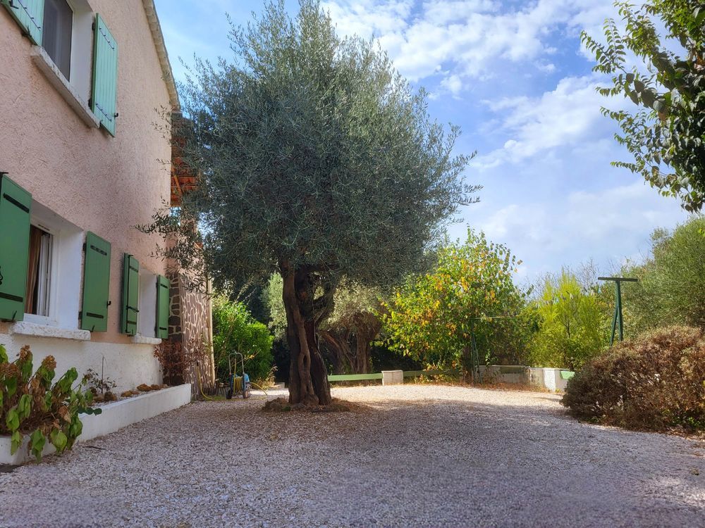 � vendre  Maison Toulon (83200)