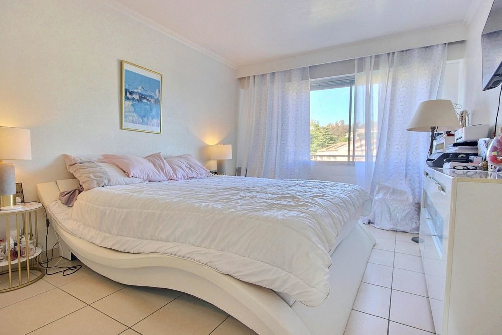 � vendre  Appartement Cannes La Bocca (06150)