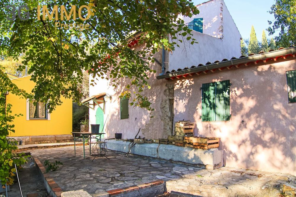 � vendre  Maison Cotignac (83570)