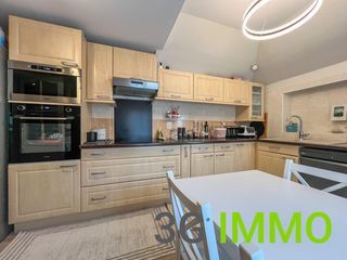  Immeuble � vendre 4 pi�ces 95 m�