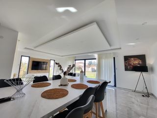  Maison � vendre 6 pi�ces 140 m�