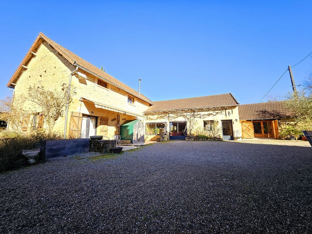 � vendre  Maison La Chapelle-Aubareil (24290)