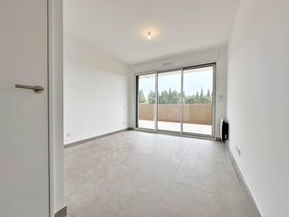  Appartement � vendre 4 pi�ces 98 m�