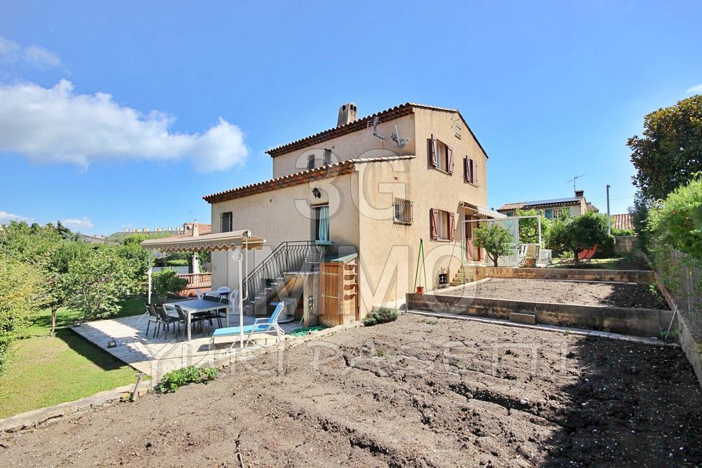 � vendre  Maison Antibes (06600)