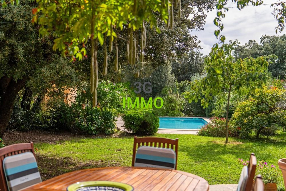 � vendre  Maison Uz�s (30700)