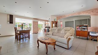  Maison � vendre 5 pi�ces 226 m�