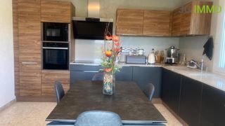  Maison � vendre 7 pi�ces 165 m�