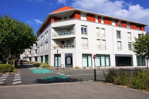 Location pro Boulangerie - Patisserie &agrave; B&egrave;gles 3880 33130 B�gles