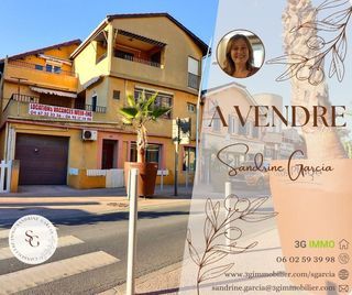  Immeuble � vendre 15 + pi�ces 327 m�