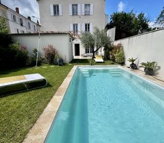  Maison � vendre 7 pi�ces 250 m�