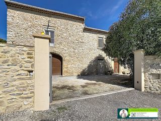  Maison � vendre 8 pi�ces 234 m�