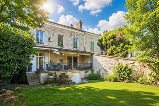  Maison � vendre 8 pi�ces 210 m�