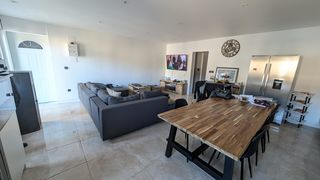  Immeuble � vendre 280 m�