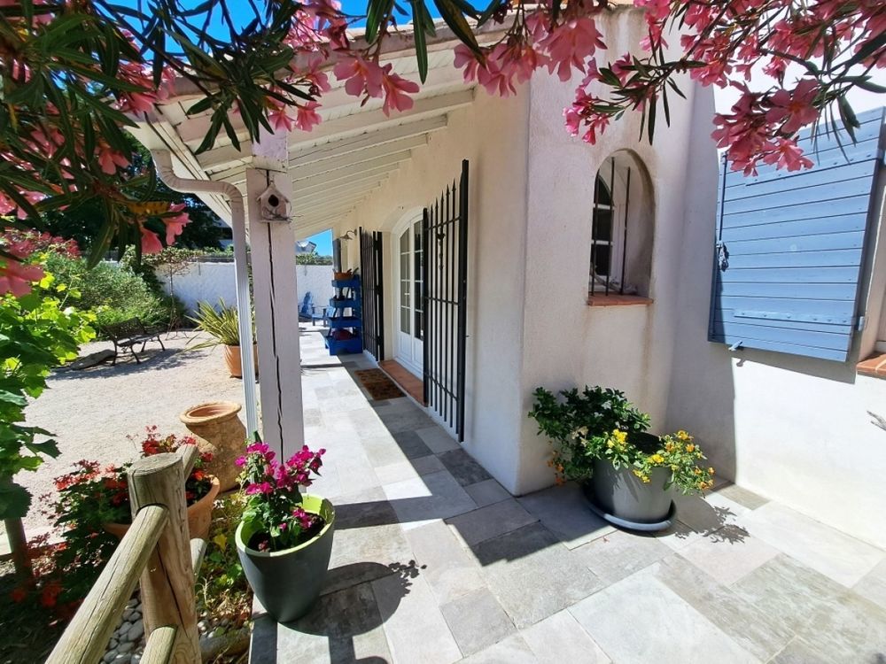 � vendre  Maison Saintes-Maries-de-la-Mer (13460)