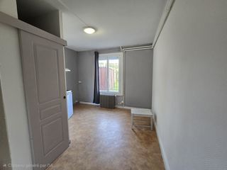  Immeuble � vendre 12 pi�ces 210 m�