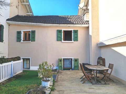   Appartement 4 pi�ces Appartement - 4 pi�ce(s) - 90 m�