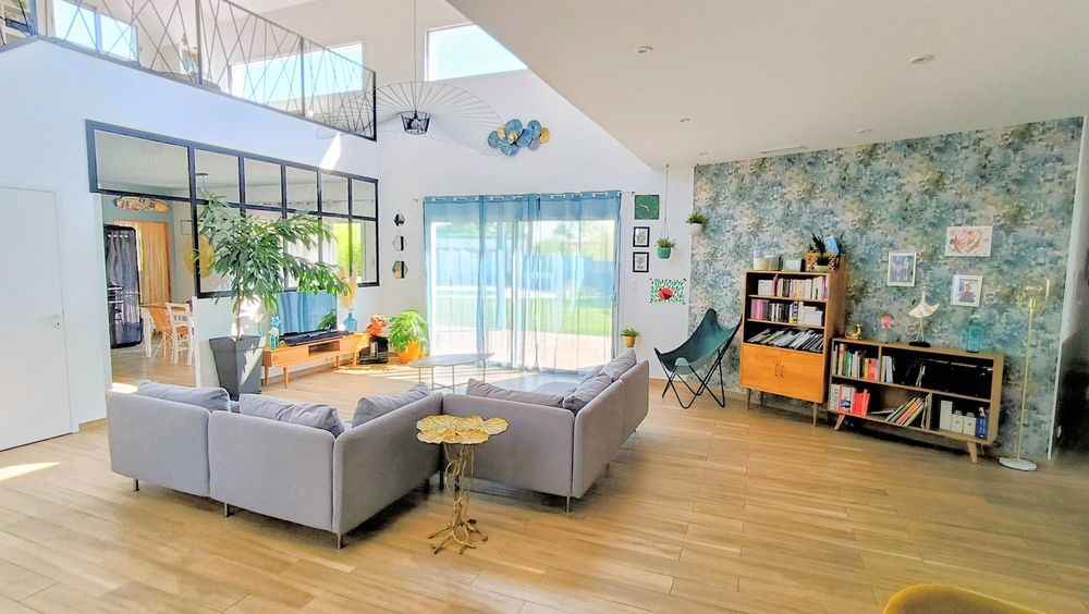 � vendre  Maison P�zenas (34120)