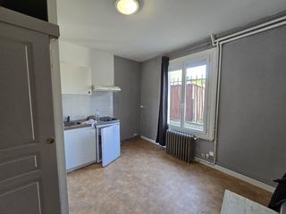  Immeuble � vendre 12 pi�ces 210 m�