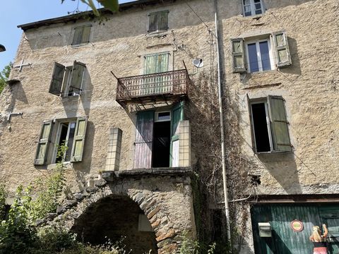   Maison 7 pi�ces Maison - 7 pi�ce(s) - 200 m�