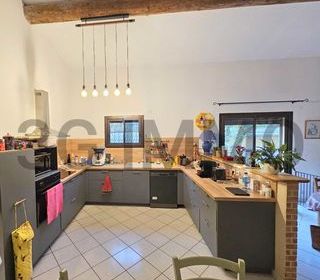  Maison � vendre 4 pi�ces 147 m�