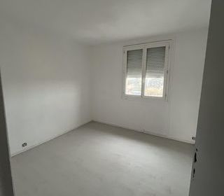  Appartement � vendre 4 pi�ces 