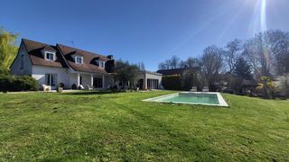  Maison � vendre 8 pi�ces 290 m�