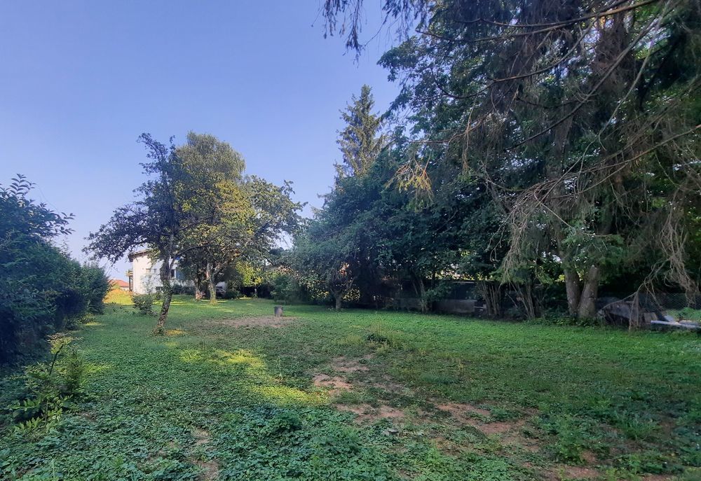 � vendre  Maison Saint-Genis-Pouilly (01630)