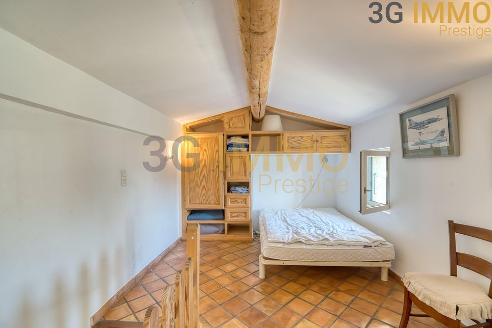 � vendre  Maison Uchaux (84100)