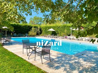  Propri�t�/ch�teau � vendre 15 + pi�ces 