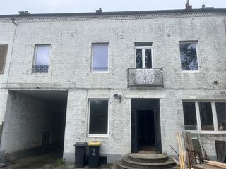  Immeuble � vendre 10 pi�ces 170 m�