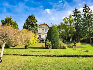  Maison � vendre 10 pi�ces 212 m�