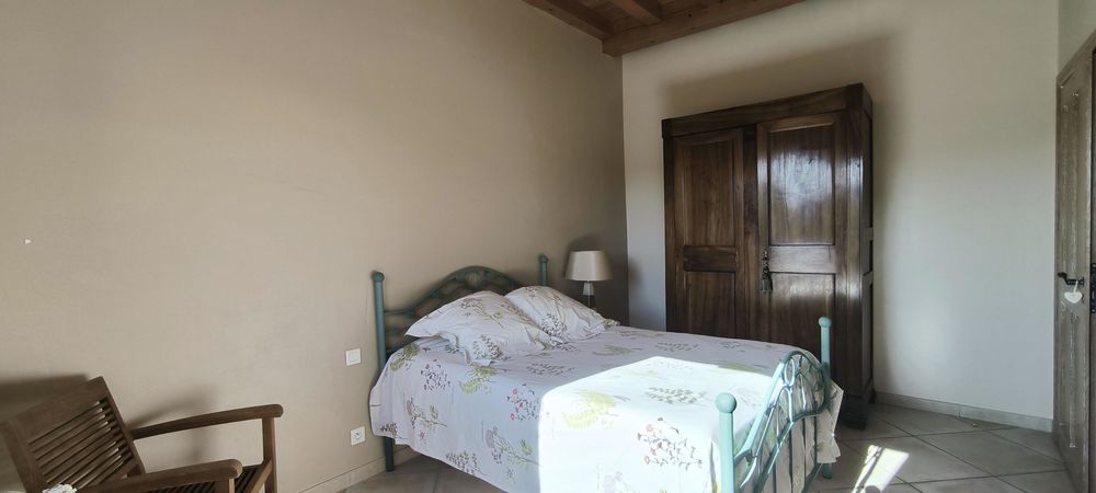 � vendre  Maison P�zenas (34120)