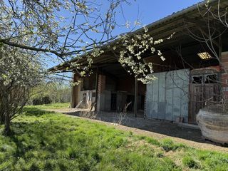  Parking / Garage � vendre 185 m�