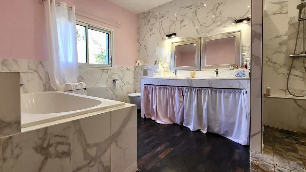 � vendre  Maison Santeny (94440)