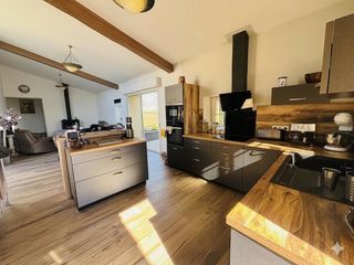  Maison � vendre 7 pi�ces 200 m�