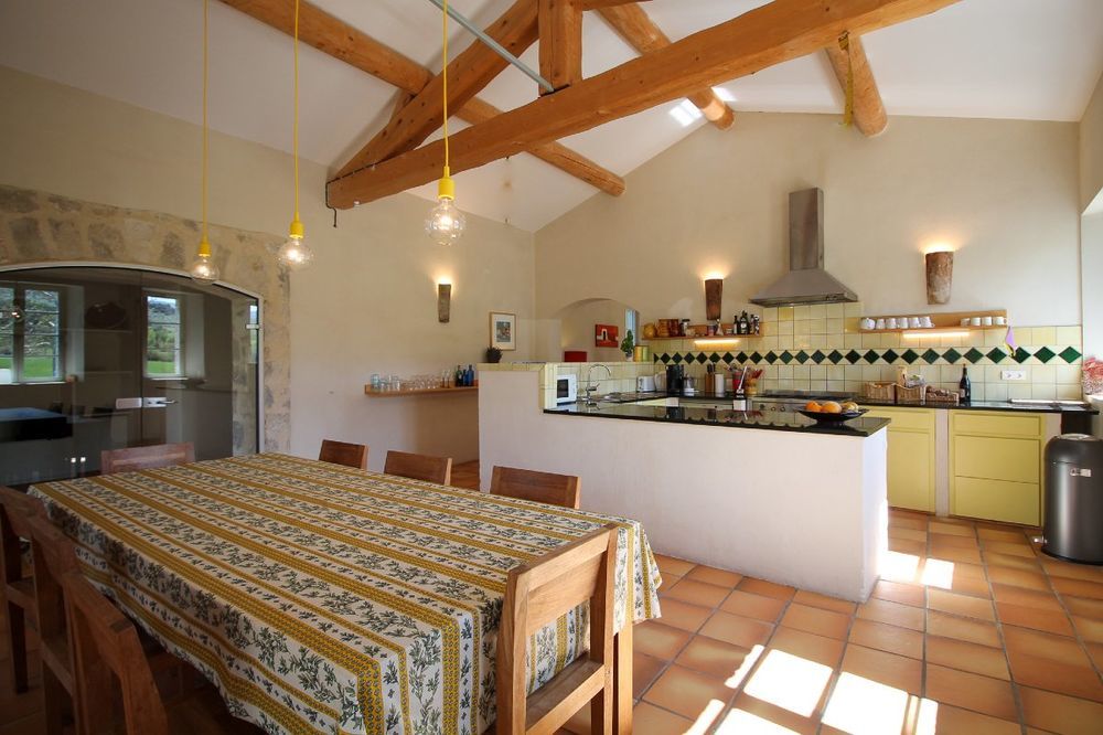 � vendre  Maison Montbrun-les-Bains (26570)