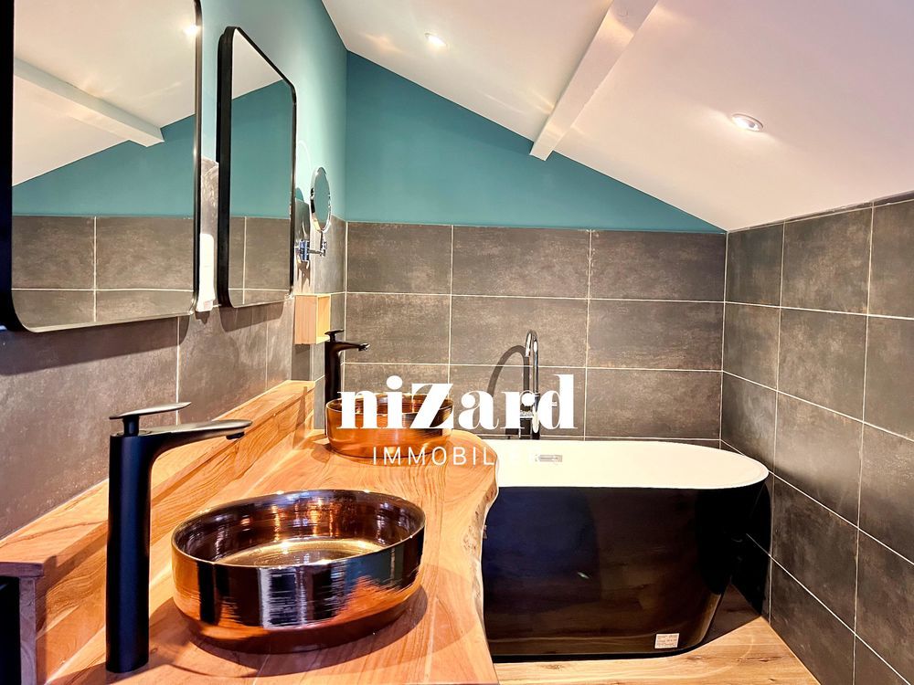 � vendre  Propri�t�/ch�teau Agen (47000)