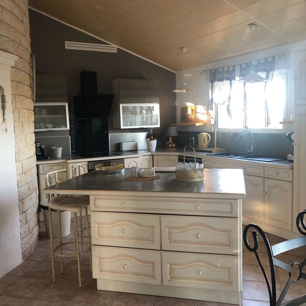 � vendre  Maison Carc�s (83570)