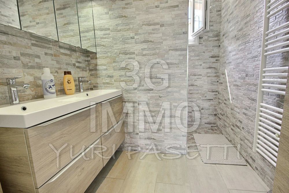 � vendre  Maison Antibes (06600)