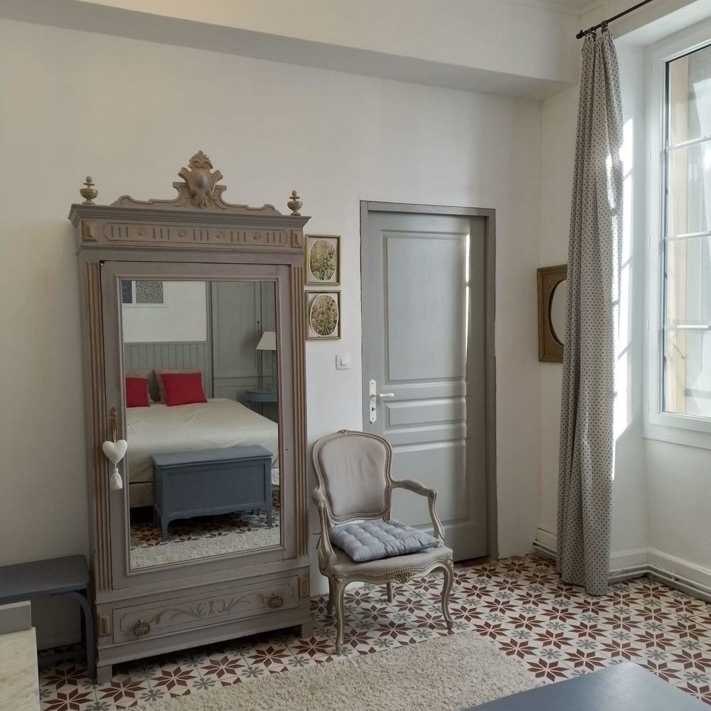 � vendre  Propri�t�/ch�teau Orange (84100)