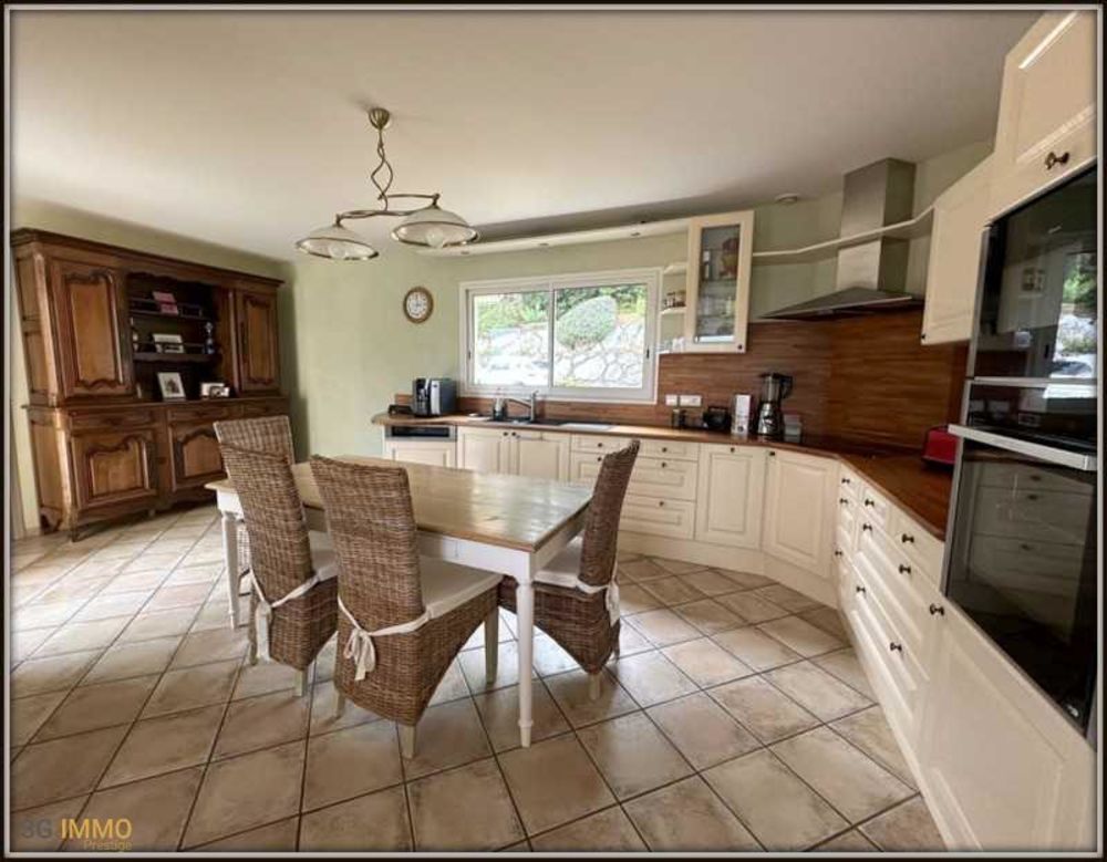 � vendre  Maison Lescar (64230)