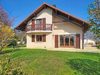  Maison � vendre 8 pi�ces 241 m�