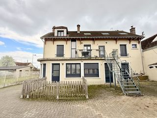  Appartement � vendre 4 pi�ces 97 m�