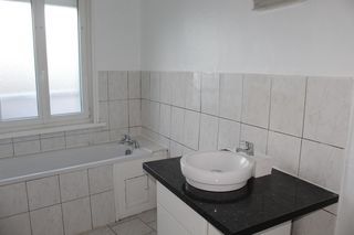  Immeuble � vendre 150 m�